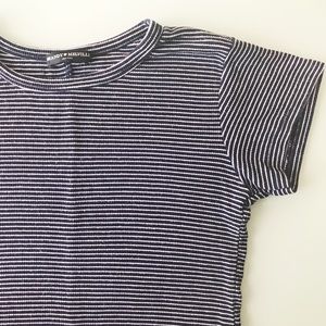Brandy Melville striped t-shirt OS